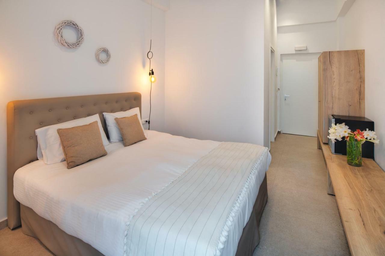 Eucalyptus Hotel